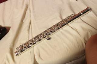 Yamaha YFL 881H Custom Handmade Flute SUPERB WOW  