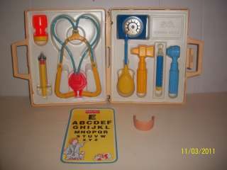   PRICE, MEDICAL KIT, 936, 1977, 100% COMPLETE, DOCTOR TOYS, EUC  