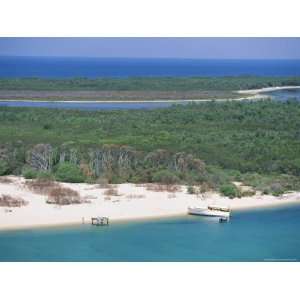  Entrance, the Sea Mouth of the Lakes District, Australias Largest 