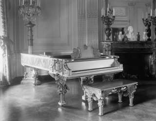 early 1900s photo White House gold piano  