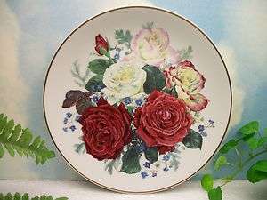 Franklin Mint The Majesty Of Roses FRAGRANT GLORY Plate Artist Rosanne 