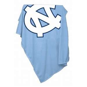    North Carolina Tar Heels Sweatshirt Blanket